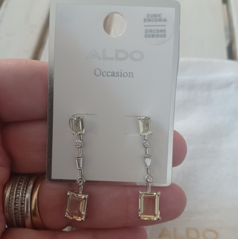 CITRINE CUBIC ZIRCONIA ALDO DANGLE EARRINGS NWT